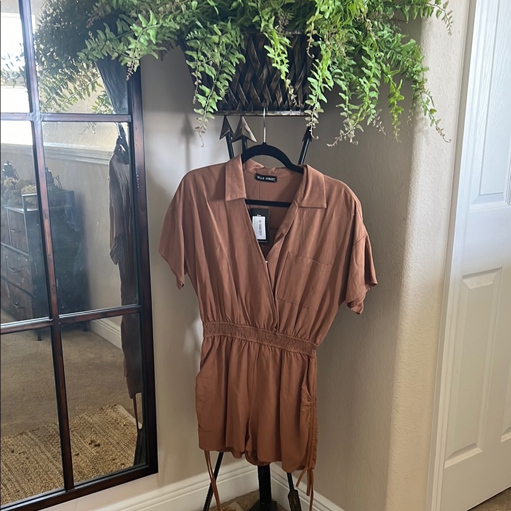 *NEW* Brown Short Sleeve Romper